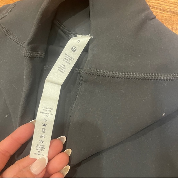 - Lululemon Align Slate Grey High-Waisted Leggings, Size 0, 21” - Picture 4 of 9